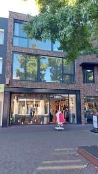 UDEN | VERBOUWING WINKEL MET 2 APPARTEMENTEN